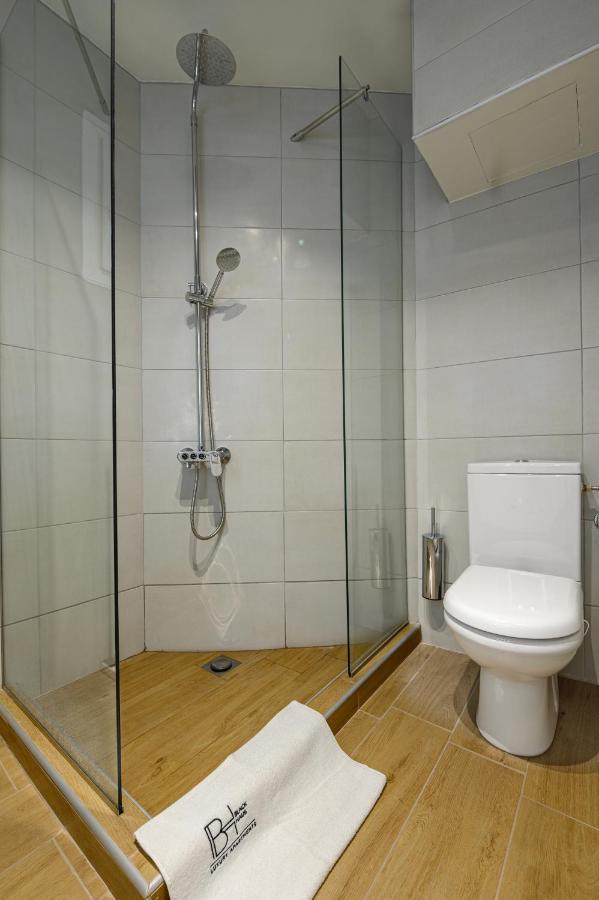 Blackhaus Apartments Szaloniki Kültér fotó